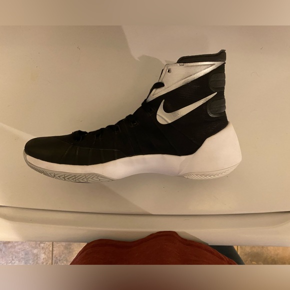Men’s Nike Zoom HyperDunk 2015Tennis Shoes Size 13.5 - Picture 5 of 7